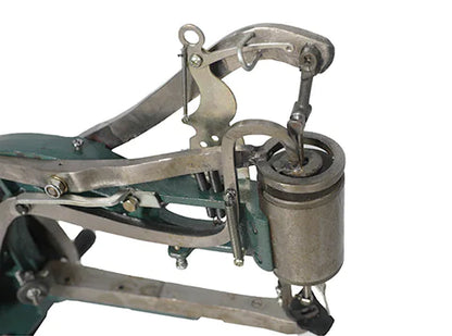 SL-18 Vintage Shoe Repair Machine (Hand-Cranked)
