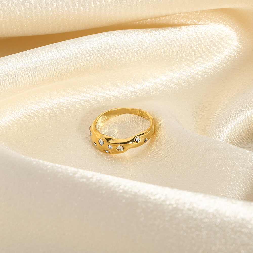 snake-shape ring