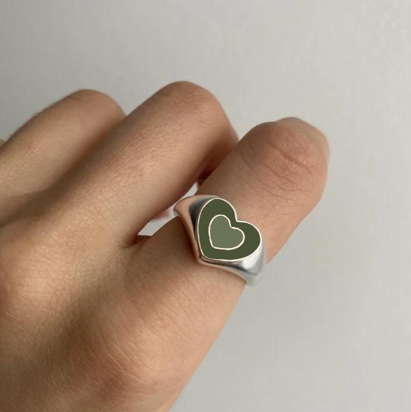 creative love heart ring