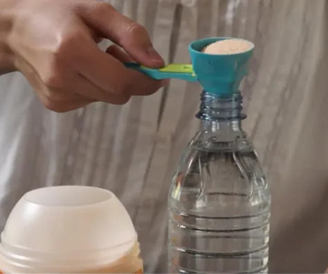 leak-proof portable measuring spoon